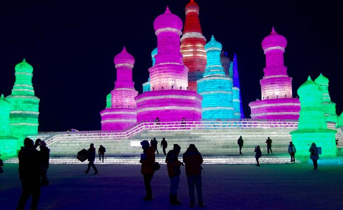 The-Ice-and-Snow-World